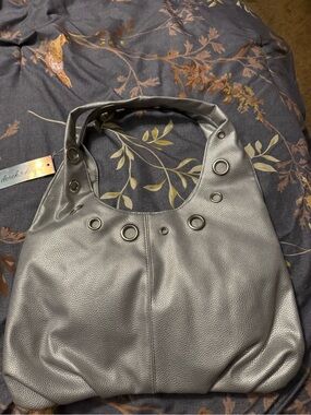 Derek Heart Metallic Silver Pebbled Hobo Bag with Grommets